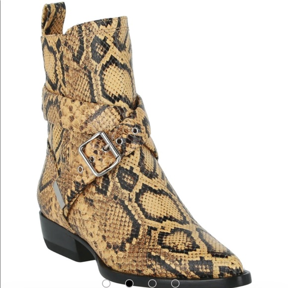 Chloé Rylee Leather Belted Boots - Picture 4 of 8